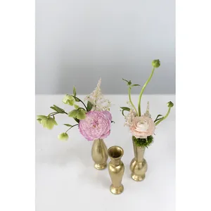 Juego de 3 Jarrones de Latón Hechos a Mano, Centros de Mesa Decorativos Modernos en Dorado para Bodas y Decoración del Hogar - Product Image 2