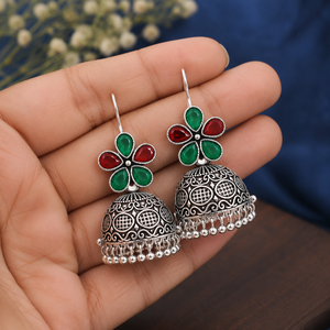 Pendientes Colgantes de Flor de Plata Oxidada, Chapados en Estilo Antiguo, con Piedras Rojas y Verdes, Joyería para Bodas y Fiestas - Product Image 4