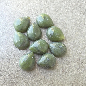 Piedra Preciosa de Jade Nefrita Verde Natural AAA+ en Forma de Pera, Cabujón con Reverso Plano, Calibrada, para Joyería - Product Image 2