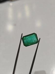 Piedra Suelta de Esmeralda Verde Octogonal Natural de 7.94ct para Joyería de Diseño al Mejor Precio - Product Image 6