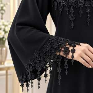Robe Abaya Noire Brodé Moderne en Crêpe Coupe Droite pour Femme – Élégante, Modeste, Col Montant, Manches Longues, Idéale pour Soirées et Cérémonies, Coupe Naturelle - Product Image 4