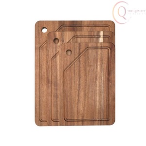 Planche à découper en bois de qualité supérieure pour la cuisine, avec une finition lisse, une surface respectueuse des couteaux et une durabilité longue durée - Product Image 5