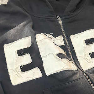 Conjuntos de sudadera personalizados con estampado puff para mujer, pantalones de chándal unisex, pantalones acampanados apilados y conjunto de sudadera con capucha de dobladillo sin rematar para hombre - Product Image 5