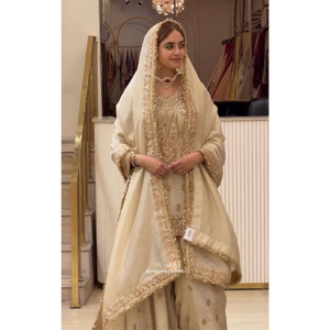 Ensemble Salwar Kameez en soie beige, brodé de sequins, style indien pakistanais, pour mariage et fête, vente en gros, vêtements ethniques pour femmes - Product Image 3