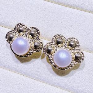 Zhuji 14K Gold-Injected Freshwater Pearl Mantou Bead Cat Claw Earrings <b>Highlighting</b> Fresh Water Beads - Product Image 3
