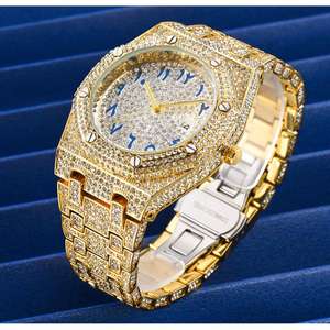 Montre en diamant Moissanite de qualité supérieure avec un sertissage brillant et un boîtier solide pour un usage quotidien, export en gros de montres en diamant - Product Image 3