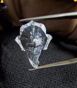 Diamante Cultivado en Laboratorio Ganpati Bapa con Corte Brillante, Forma Creativa de Dios Indio para Joyería, R&K GEMS HK78, Diamantes Rellenos Personalizables - Product Image 3