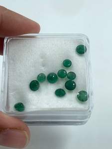 Esmeralda Zambiana Verde Natural de la Mejor Calidad, 3.22 Quilates, 44.5,4.8MM, Corte Brillante Redondo, Colgante al por Mayor - Product Image 3