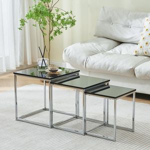 Juego de mesas nido contemporáneas de hierro con tapa de vidrio para muebles de lujo y decoración de interiores - Product Image 1