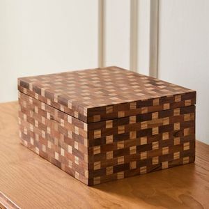 Contenedor Decorativo de Madera con Tapa de Latón con Diseño Animal, Hecho a Mano, de Lujo, para Decoración Moderna de Mesa - Product Image 4