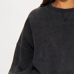 Ensemble 2 pièces sur mesure pour femme, sweat-shirt à col rond oversize et short / Noir uni, coton, coupe ample décontractée, toutes saisons - Product Image 3