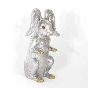 Sculpture de lapin élégante en aluminium moulé, statue décorative de lapin en métal pour la décoration de pelouse, patio, balcon - Product Image 2