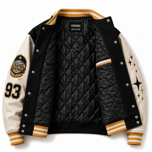Veste universitaire décontractée pour homme en cuir noir avec manches en cuir et patch brodé personnalisé, idéale pour l'automne - Product Image 3
