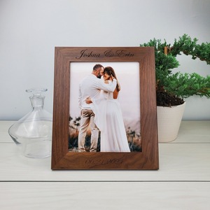 Ensemble de 3 cadres photo modernes en bois foncé, rectangulaires, verticaux, pour table - Product Image 2