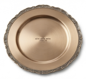 Stylish Metal Serving Plate Eco-Friendly Creative Food Charger for Weddings Events Parties Home Kitchen Use Accessory - Product Image 1