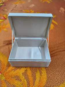 NOUSHAD HANDICRAFTS Boîte de rangement à bijoux rectangulaire moderne de luxe en velours brodé avec couvercles pour la maison et le transport - Product Image 4