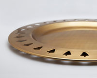 Assiette de présentation circulaire dorée élégante, motif sapin de Noël, pour servir les biscuits de fête, plateau de Noël découpé, Nouvel An, en métal