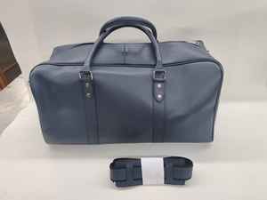 Sac de voyage week-end en cuir véritable avec doublure en polyester, fermeture éclair, logo personnalisé, fabriqué en Inde - Product Image 5