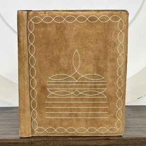 กระเป๋าหนังกลับสำหรับใส่สมุดแพลนเนอร์หนังกลับ - Product Image 4