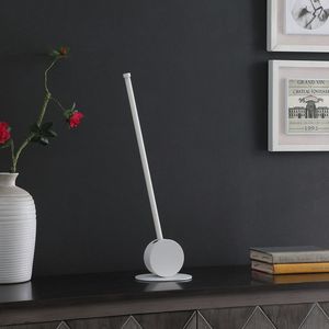 Lampada da Tavolo Moderna a LED da 23 Pollici con Design a Torre Inclinata e Struttura in Metallo, Design Accattivante per l'Arredamento Domestico - Product Image 4