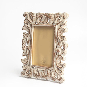 Marco de Fotos de Madera de Diseño con Acabado Liso para una Decoración Elegante en el Hogar u Oficina - Product Image 1
