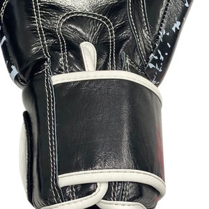 ถุงมือชกมวยพิมพ์ลายดิจิตอลหลากสีแบบมืออาชีพรุ่นใหม่ สำหรับ MMA มวยไทย ยี่ห้อ Fairtex ทำจากหนังวัวแท้ - Product Image 6