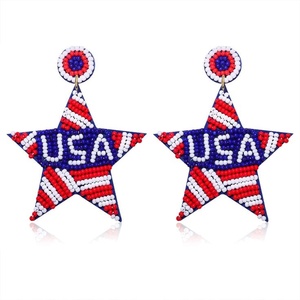 ต่างหูดีไซน์รูปดาวสุดเท่ห์ ตัวอักษร USA สำหรับวันประกาศอิสรภาพ ขายส่ง เหมาะสำหรับร้านบูติก ของขวัญวันรำลึก 2026 - Product Image 1