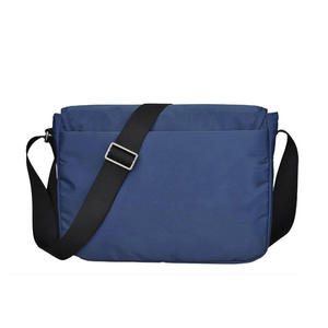 Bolso Bandolera Grande Impermeable para Hombre, Marca, Color Negro - Product Image 1