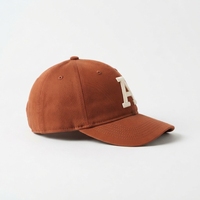 Casquette de baseball marron à 5 panneaux avec lettre brodée blanche et logo frontal, unisexe, ajustable, décontractée, en toile classique