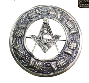 Hebilla de cinturón escocesa premium con diseño de trébol y cardo |   Hebilla de Estilo Highland con Acabado Antiguo - Product Image 4