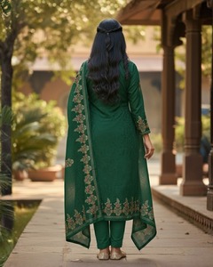 Conjunto de Salwar Kameez Bordado Vintage para Mujer, Verde, Estilo Étnico Indio/Pakistaní, de Secado Rápido, con Materiales Reciclados, para Eventos - Product Image 2