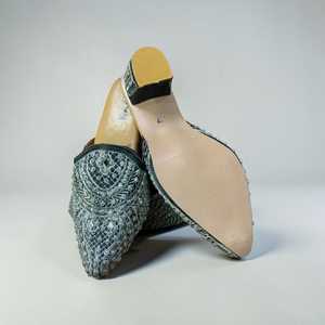 Sandalias de tacón con brillo, punta en pico, estilo mule, con cordones, para vestir, para la noche, para bodas. - Product Image 2