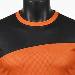Camiseta Deportiva de Manga Corta para Hombre, Cuello Redondo, Color Naranja y Negro, de Secado Rápido, Tejido de Punto, Corte Regular - Product Image 6