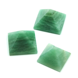 Pirámide de cristal de alta calidad, pirámide de cristal curativa de Aventurina Verde, pirámide de cristal curativa de piedra natural, mayorista de pirámides de cristal curativas. - Product Image 3