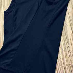 ผ้าผสมไนลอนโพลีเอสเตอร์คุณภาพดีสำหรับขายส่ง เนื้อผ้าเรียบลื่น ระบายอากาศได้ดี ผ้าทิ้งตัวสวยหรู ดูมีสไตล์ เหมาะสำหรับเสื้อผู้หญิง - Product Image 6