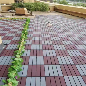 Dalles de terrasse en bois plastique pour extérieur, installation facile - Product Image 4