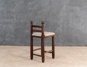 Modernos Taburetes de Bar Giratorios para Exteriores con Altura Ajustable, Tapicería de Cuero Sintético, Respaldo de Madera Curvada y Estructura Metálica para Gimnasios y Centros Comerciales - Product Image 3