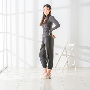 Pantalon pantalon en coton taille élastique noir ODM pour dames - Product Image 2