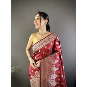 Sari de Seda Lichi Banarasi Vaishali - Bufandas y Chales Étnicos - Product Image 1