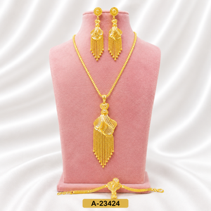 ชุดเครื่องประดับ MOLL JEWELLERS สร้อยคอพร้อมต่างหูรูปดอกไม้ ชุบทอง 24K ทำจากโลหะผสมสังกะสี ประดับเพชรซิร์คอน สำหรับผู้หญิง เหมาะสำหรับงานหมั้น งานแต่งงาน และวันครบรอบ - Product Image 6