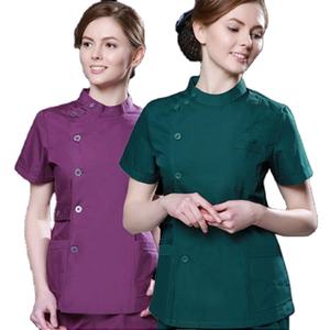 Conjunto de ropa de hospital para mujeres y hombres, set de ropa de diseño a la moda de estilo europeo y ajuste delgado para médicos, matorrales dentales, salón de belleza - Product Image 1