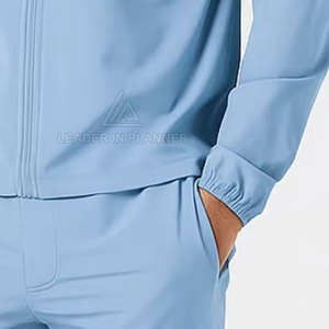Conjuntos Deportivos Personalizados al por Mayor, Chaquetas Cortavientos de Nailon, Conjuntos de Gimnasio con Estampado, 100% Poliéster para Hombre, Colección Primavera - Product Image 6