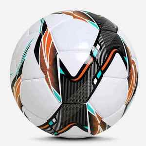 ลูกฟุตบอลสีขาวลายสีดำส้มเขียวอมฟ้าแบบเป่าลมสำหรับทุกฤดูกาล - Product Image 4