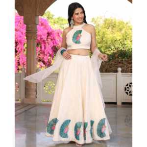 Maandvi pour ensemble Lehenga Choli en soie peinte à la main motif paon, taille XS, pour mariage, origine Rajasthan, toutes saisons - Product Image 6