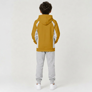 Sudadera con capucha para niños diseñada para brindar calidez, comodidad, flexibilidad y estilo, lo que la convierte ideal para uso casual y actividades al aire libre. - Product Image 5