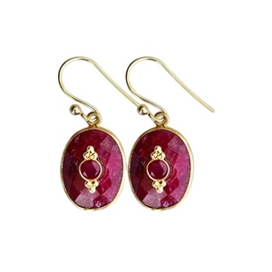 Pendientes Ovalados de Plata de Ley 925 Hechos a Mano con Rubí Teñido, Joyería Elegante para Mujer, Regalo - Product Image 1