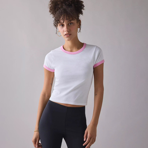 T-shirt court Ringer pour femme 100% Coton à manches courtes coupe ajustée style streetwear avec bordure contrastante, vente en gros, décontracté - Product Image 4