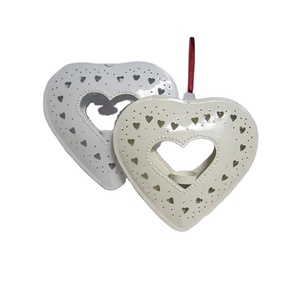 Adornos decorativos festivos en forma de corazón para colgar en la pared, alta calidad, a bajo precio - Product Image 1