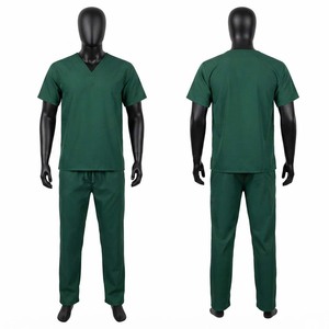 Conjunto de Uniforme Médico de Primera Calidad en Lona de Polialgodón de 180 GSM, Cuello en V, Manga Corta, Pantalones con Cordón, Verde, Unisex - Product Image 1