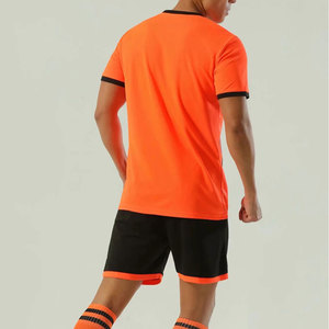 Uniforme de Fútbol de Alta Calidad a Precio Económico, Conjunto de Entrenamiento para Universidad, Uso en Exteriores de Verano, Secado Rápido, Transpirable, 100% - Product Image 6